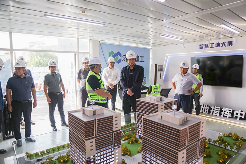 山东j9官网集团领导国庆期间调研督导重点项目建设